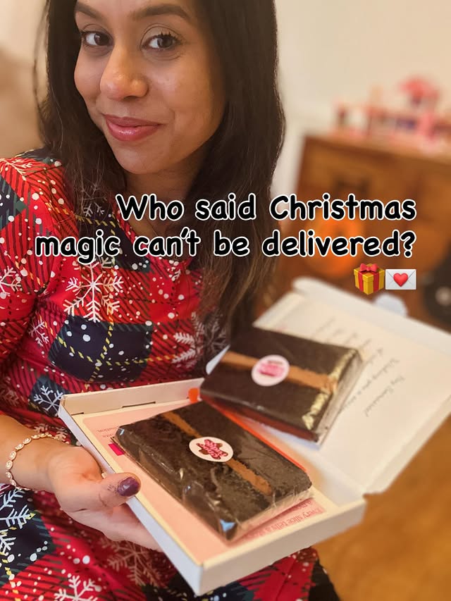 Instagram post by @somasree_itsme_official_ for MailBakes. Caption reads: Which one do you think won my heart? Choco Fudge....