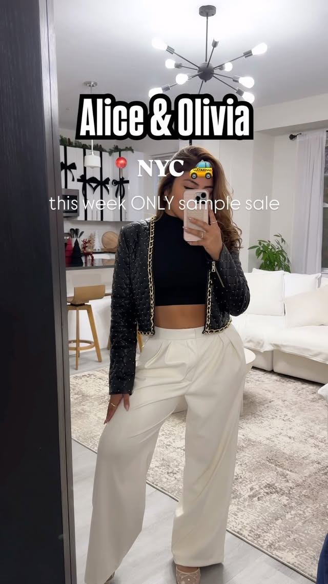 Instagram post by @tiffanyguanuna for 260 Sample Sale. Caption reads: [...] + 29th St) 🚕🍎✨ @aliceandolivia....