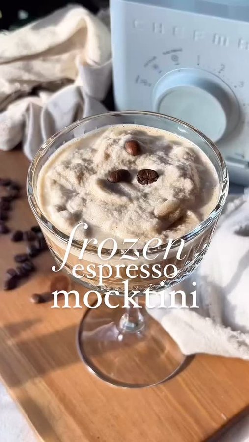 Instagram post by @onthemocks for Chefman. Caption reads: [...] it was so easy to make with my NEW....