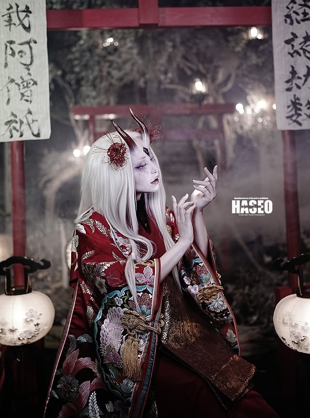 Instagram post by @haseo_hasegawa for Viltrox. Caption reads: [...]....