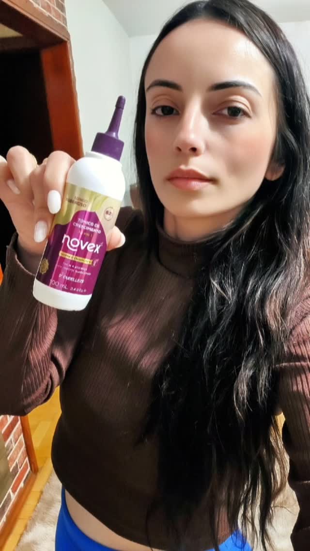 Instagram post by @robertah.oficial for Embelleze. Caption reads: @embelleze

#NOVEX #EMBELLEZE #EMBELLEZEDOSSONHOS....