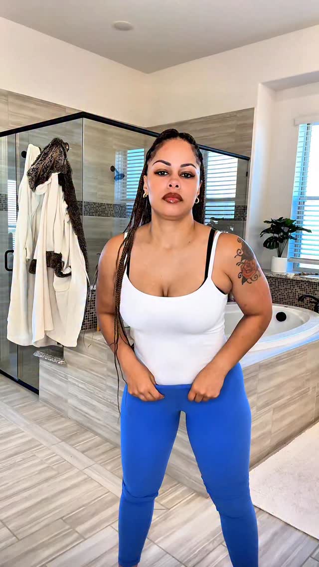 Instagram post by @iamheatherdenise for Aritzia. Caption reads: @aritzia Butter yoga set 🥰 Trying to feel and....