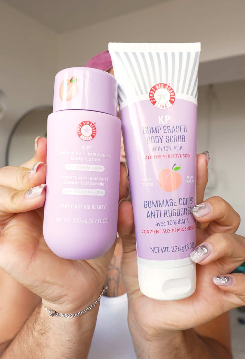 TikTok post by @ungarconstupide for First Aid Beauty. Caption reads: *Publicité* Pour un bronzage parfait, il faut : du....