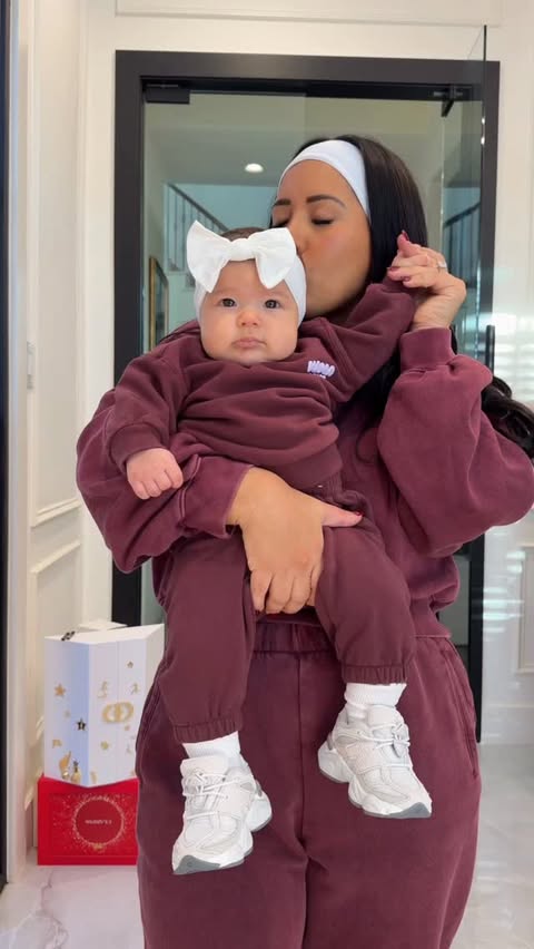 Instagram post by @lincolnsmamaaa for GAP. Caption reads: Last ootd of 2025 with my babygirl!!🥹 my set is....