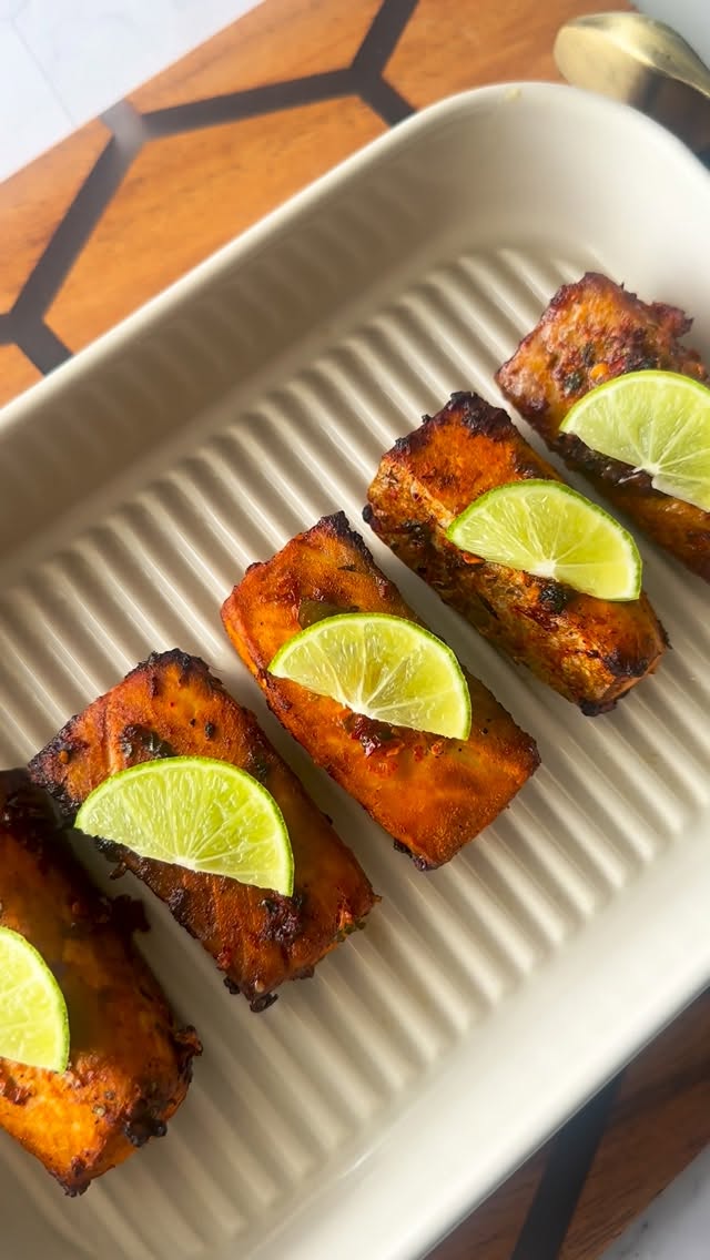 Instagram post by @miasweetsneats for AGARO Lifestyle. Caption reads: Airfried Spicy Soy Garlic Fish 🐟🔥

If you loved....