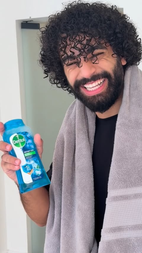 Instagram post by @mahmoud.fero for Amazon AE. Caption reads: Need a summer refresher? ❄️🔥

Tried the Dettol....