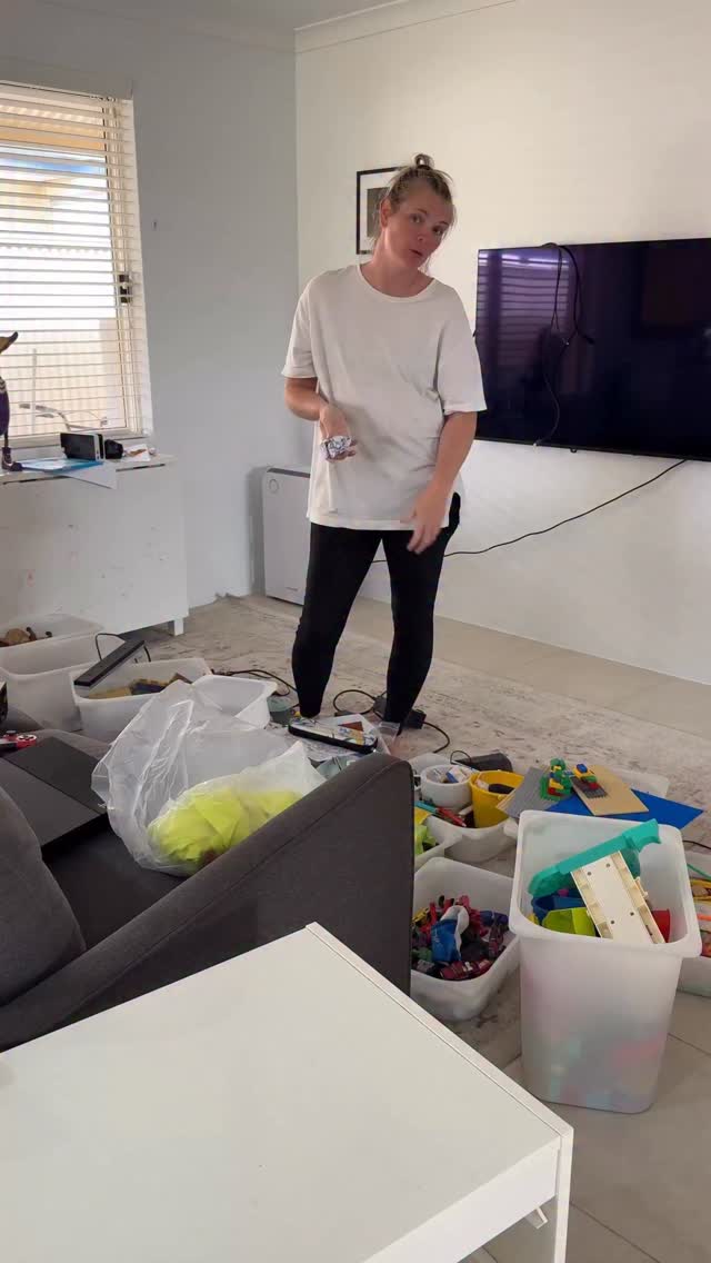 Instagram post by @nonstopmumma for TGI Fridays. Caption reads: Looking for somewhere new to try out @tgifridaysau....