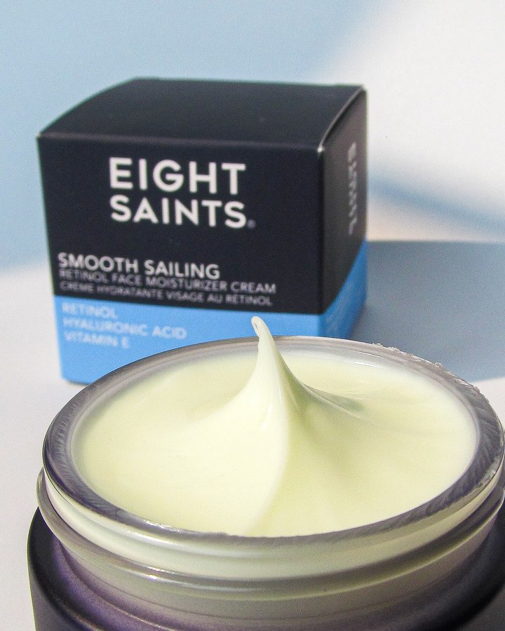 Instagram post by @reviewstoshare for Eight Saints Skincare. Caption reads: #eightsaintspartner 
@eight_saints Smooth Sailing....