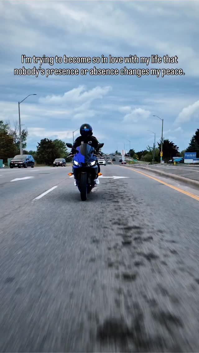 Instagram post by @_ktr3_ for RAVEN Moto. Caption reads: [...] and at peace • Partner Discount Codes....