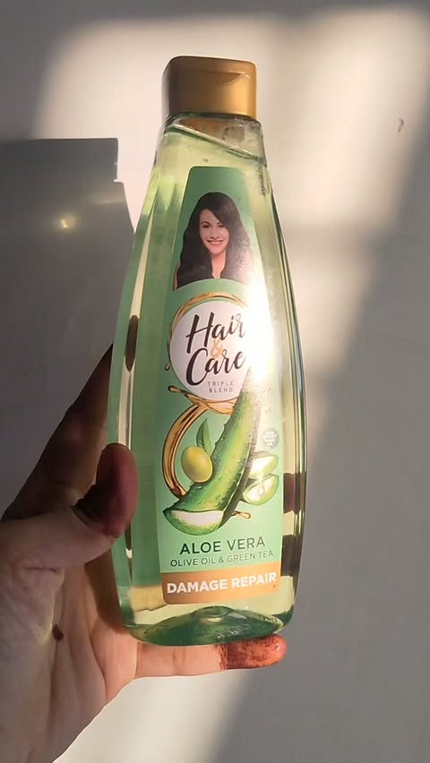 Instagram post by @rivaa_and_mom for Hair & Care. Caption reads: Silky Smooth texture , pue magic ✨ Because your....