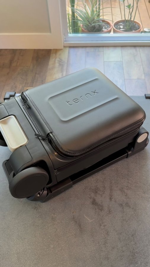 Instagram post by @papi_and_papa for TernX. Caption reads: [...] at nana’s house just got easier with....