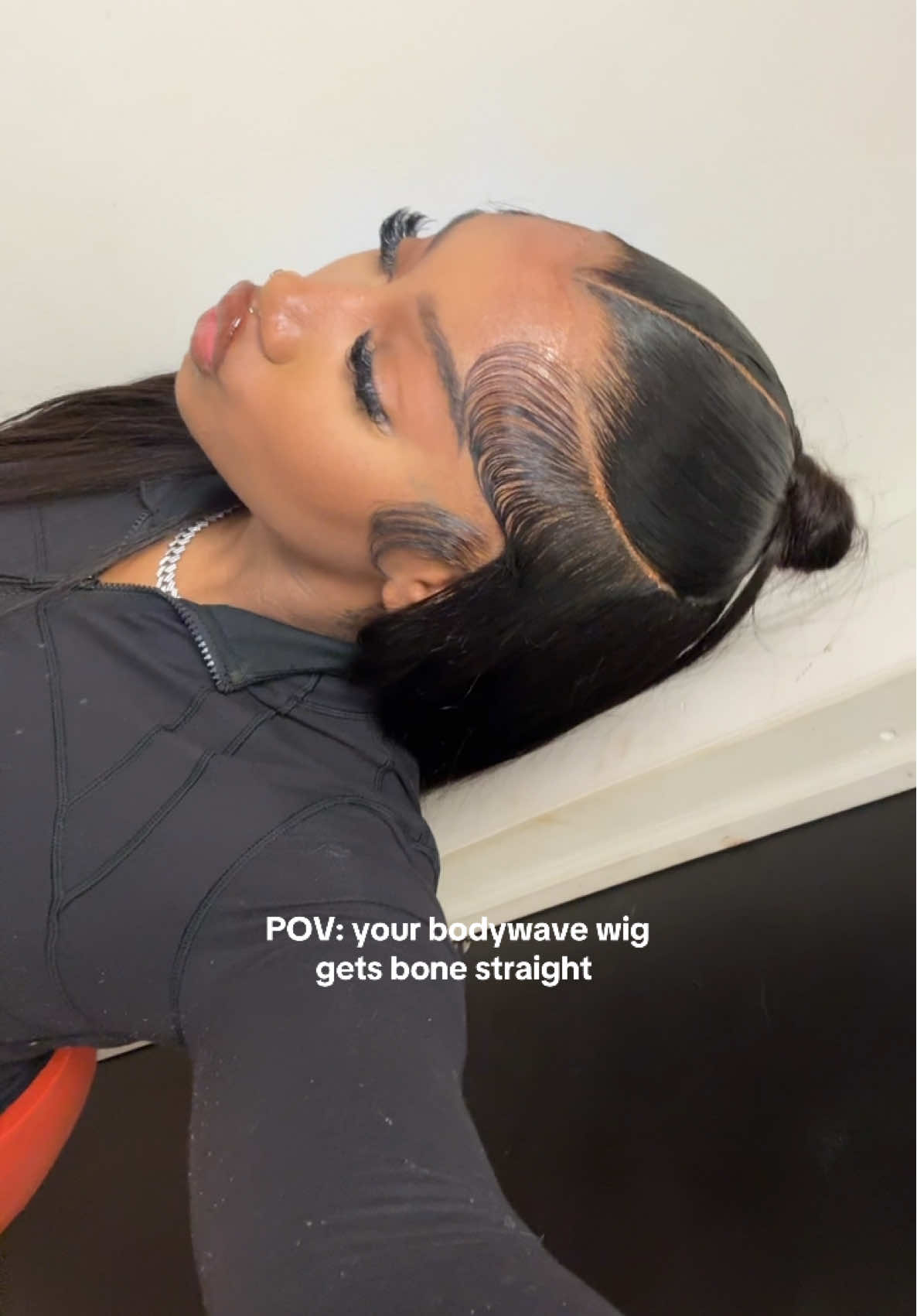 TikTok post by @a.myrrah for Pizazz Hair. Caption reads: HAIR FROM @pizazz hair HAIR LINKED IN SHOWCASE🎀🎀.