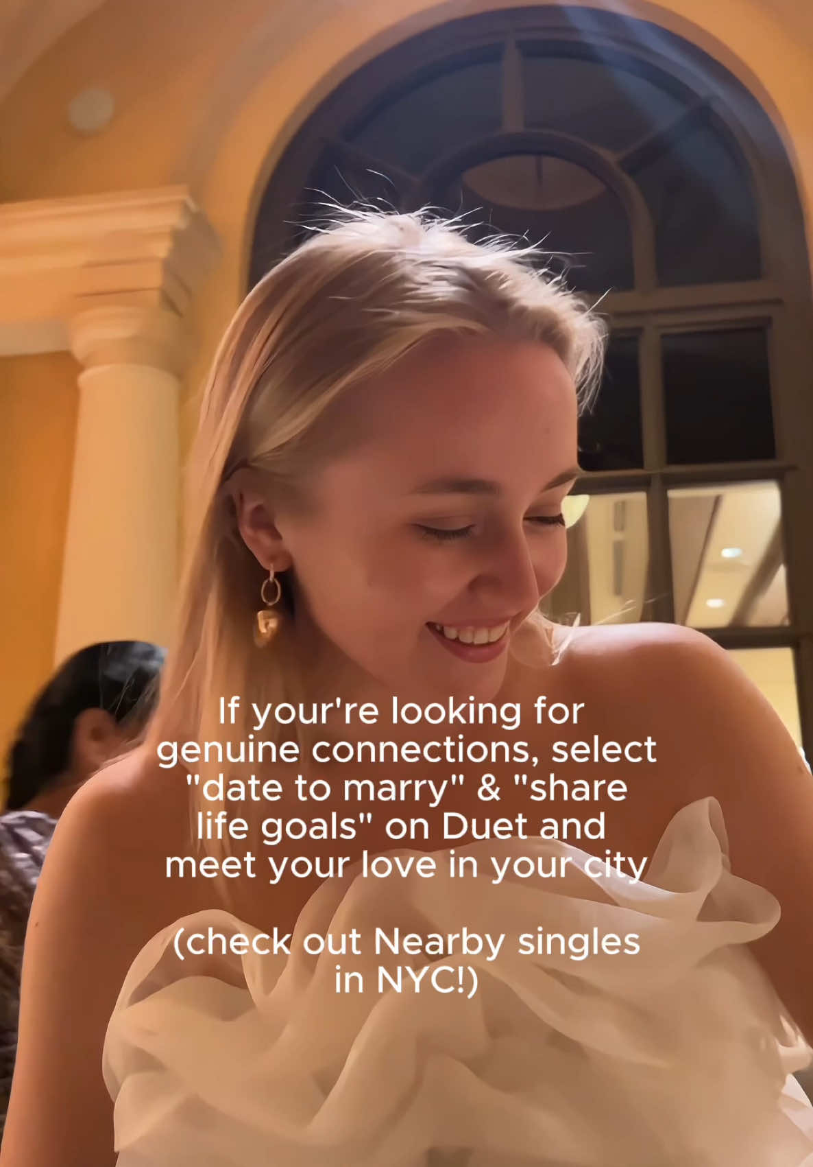 TikTok post by @viktoriiaayt for Duet App. Caption reads: For my single girlies 💗 @duet.app.