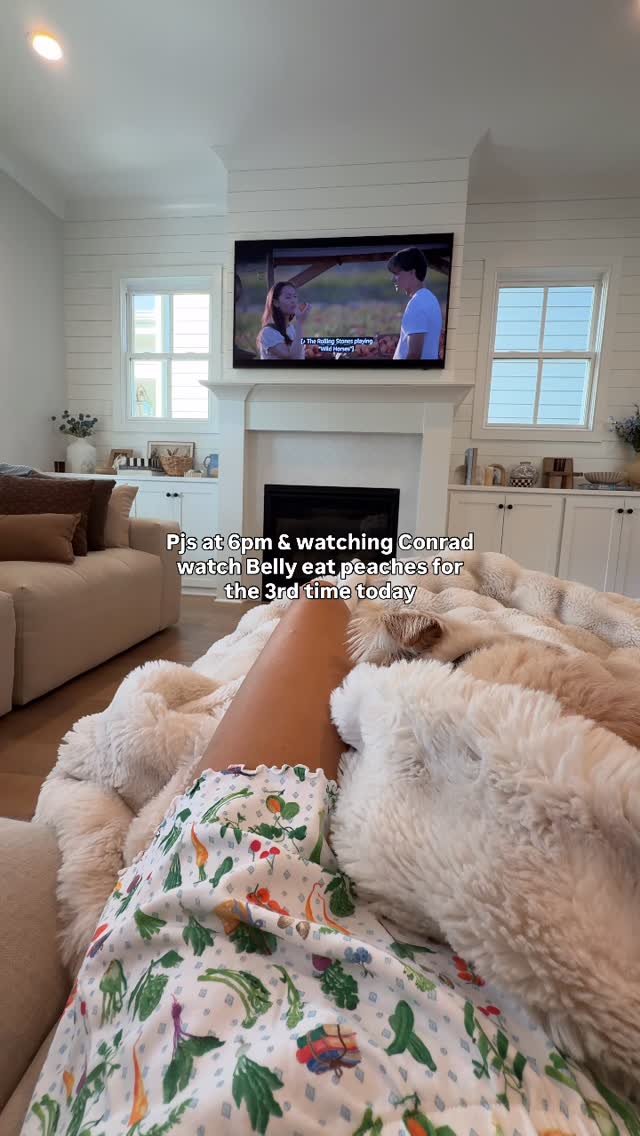 Instagram post by @truthfullycharlie for Hill House Home. Caption reads: my dream night! cute! 🫜🍅🥬🥕 #tsitp #pajamaset....