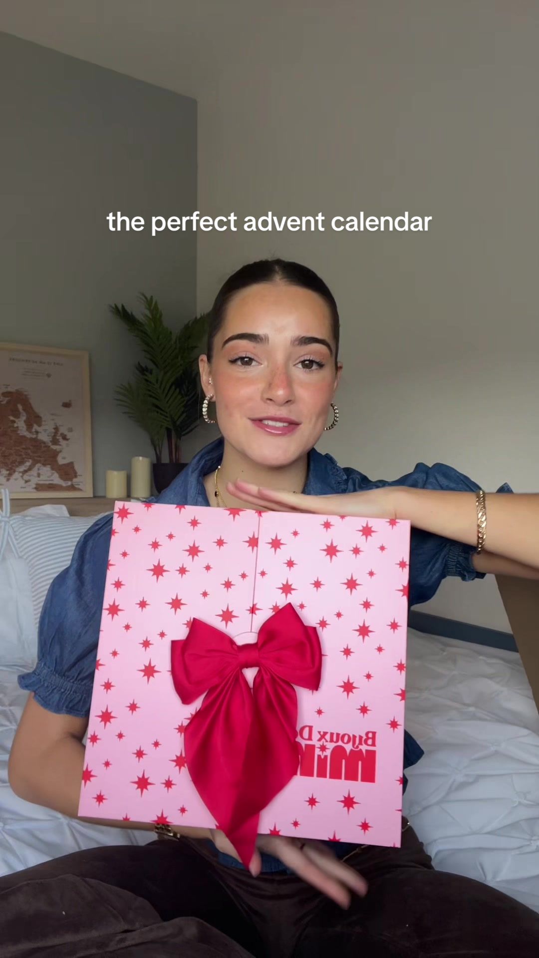 TikTok post by @et4lie for Bijoux De Mimi. Caption reads: this is every girls dream 😭 @Bijoux De Mimi 💖....