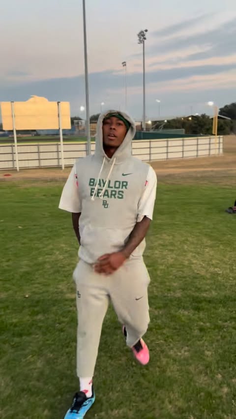 Instagram post by @taz.1x for Arctic Zone. Caption reads: [...] Earned the sip. Back to work. 💧🏈....