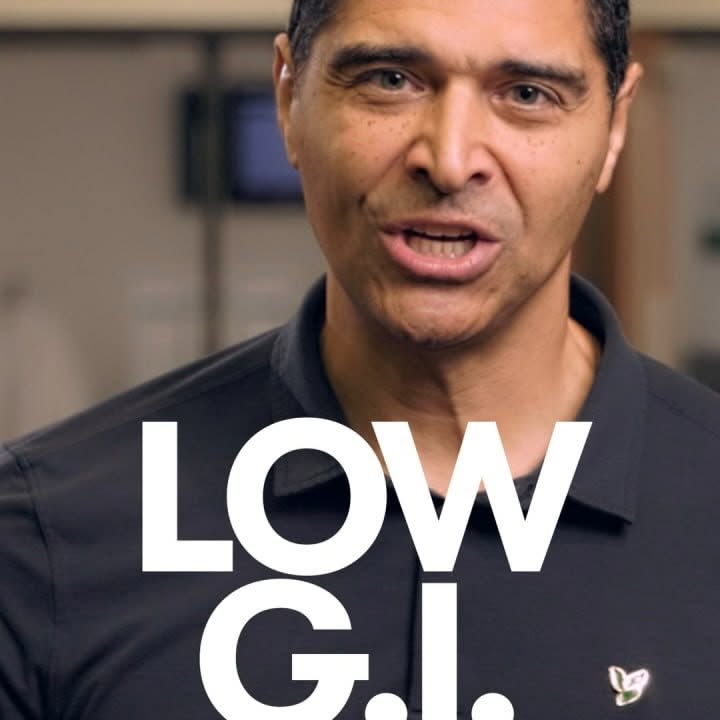 Instagram post by @drluigigratton for Herbalife. Caption reads: Carbohydrates like sugar are fundamental sources....