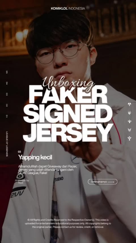 Instagram post by @komiklol_ for Razer. Caption reads: "UNBOXING" FAKER SIGNED JERSEY 😎

Thank You....