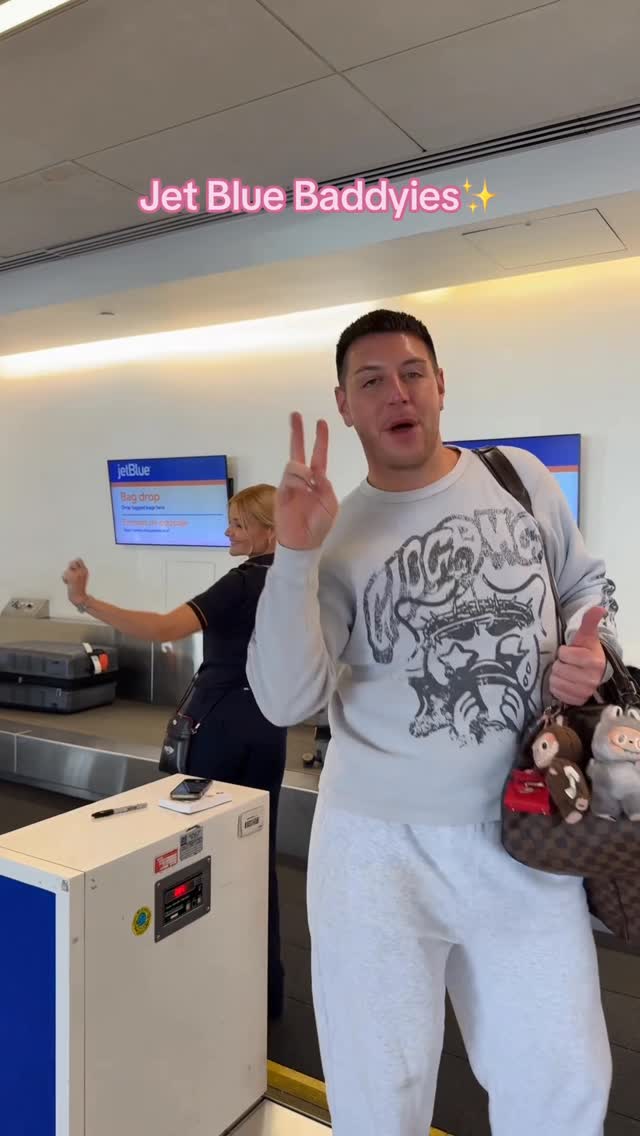 Instagram post by @lukethebaddy for JetBlue. Caption reads: This badddie was eating it up before my flight....