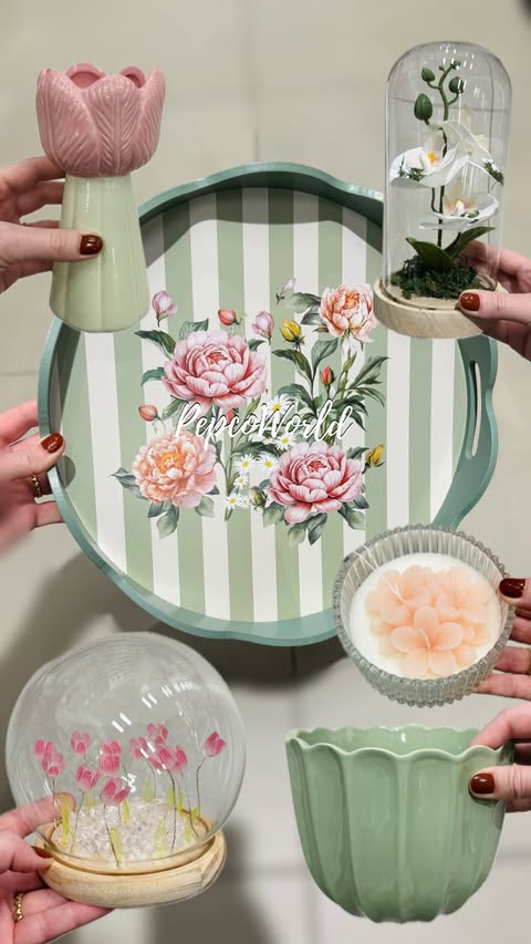 Instagram post by @pepcoworld for Pepco. Caption reads: [...] under glass dome 1800 ft / 20 zł / 5....