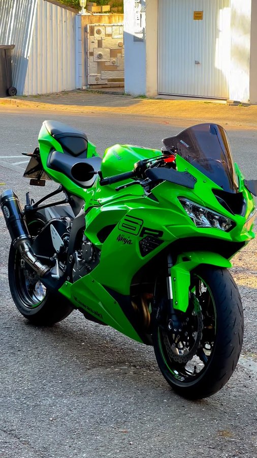 Instagram post by @alexninja636 for Amotopart. Caption reads: [...] for a 10% discount when ordering from....