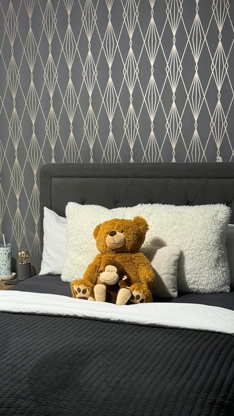 Instagram post by @squeakygemlife for Rheal Superfoods. Caption reads: [...] all I do I’m sure haha!! 🙈 * AD |....