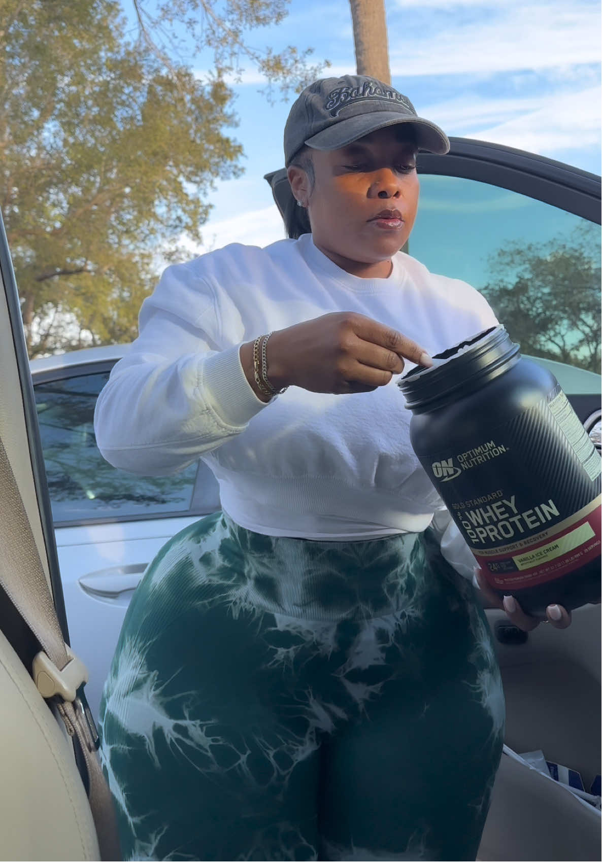 TikTok post by @londondagreat1 for Optimum Nutrition. Caption reads: [...] and reach my protein goals.  @Optimum....