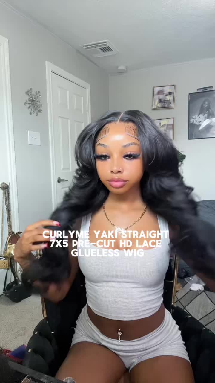 TikTok post by @jaellnextdoor for Curlyme. Caption reads: @CurlyMe Hair #curlyme #gluelesswig #fyp [...].