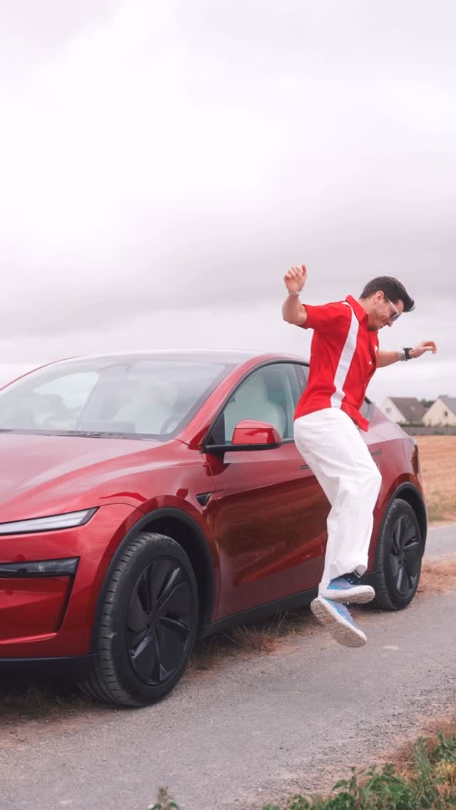 Instagram post by @antoine_fombonne for Tesla. Caption reads: Mets des paillettes dans ta vie Kevin ❤️‍🔥.
