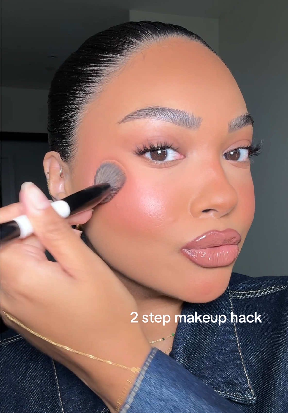 TikTok post by @_aaliaaaa for MAKEUP BY MARIO. Caption reads: [...] hack! 2 steps to a seamless glowy base 🤏🏽....