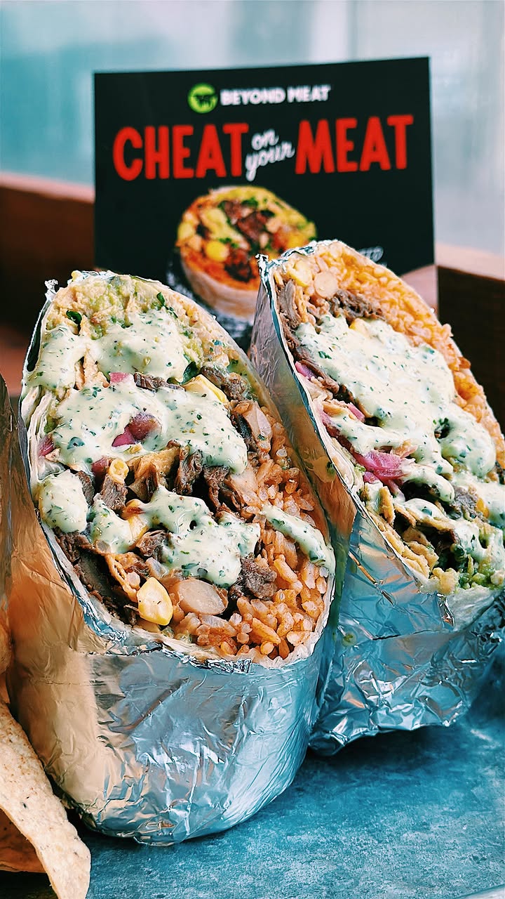 Instagram post by @nomeatdisco for Beyond Meat. Caption reads: #AD Are you ready to cheat on your meat? 🌯💚
....