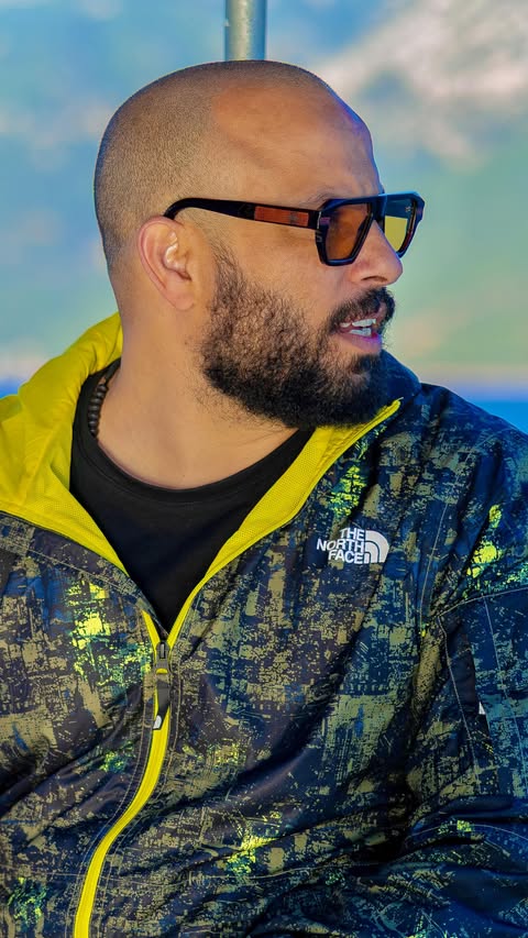 Instagram post by @thedreamerwildandfree for Turkish Airlines. Caption reads: RAW traveling with @turkishairlinesarabia ✈️.