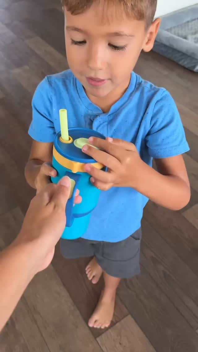 Instagram post by @jennifer_hilbert for Ello Products. Caption reads: My kids start school in 2 weeks and had to pick up....