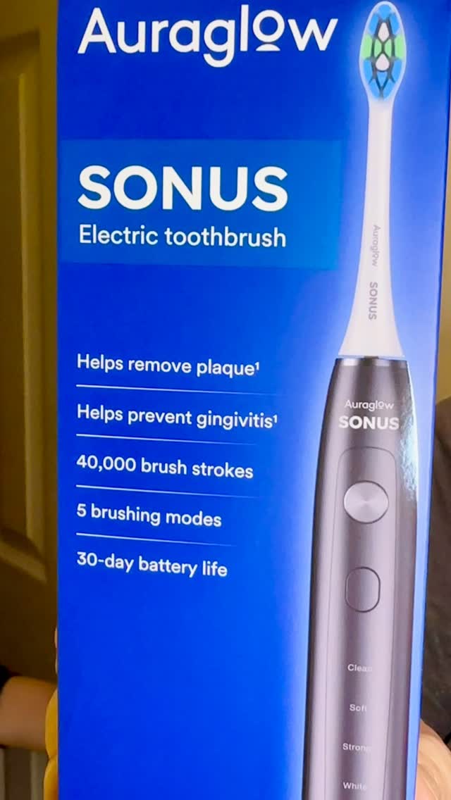 Instagram post by @jessiesgirl_2005 for AURAGLOW. Caption reads: [...] Toothbrush with Wireless Charging by....