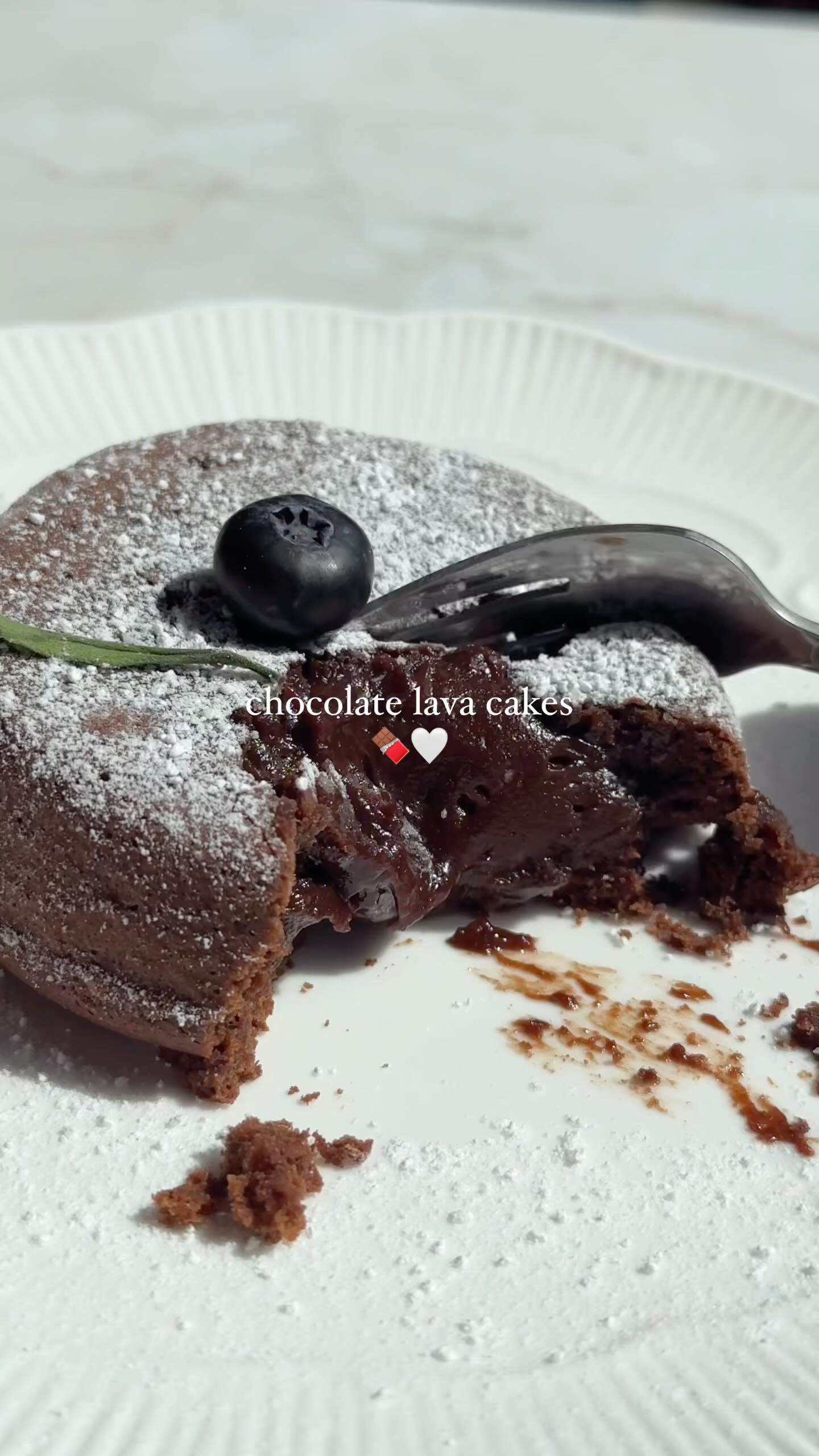 Instagram post by @izzyskitchen_ for Typhur. Caption reads: [...] in under 15 minutes – thanks to the Typhur....