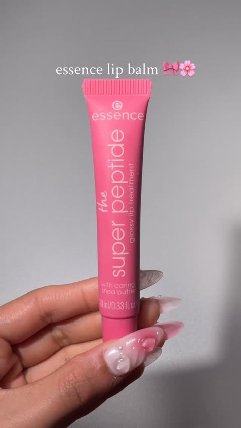 Instagram post by @sairasglam for Essence Cosmetics. Caption reads: glossy lip treatment @essencemakeup....