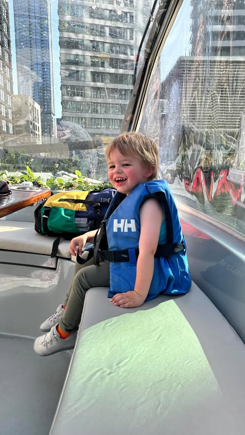 Instagram post by @__lifewithloz for Goboat. Caption reads: [...] for a fun Easter holiday activity?....