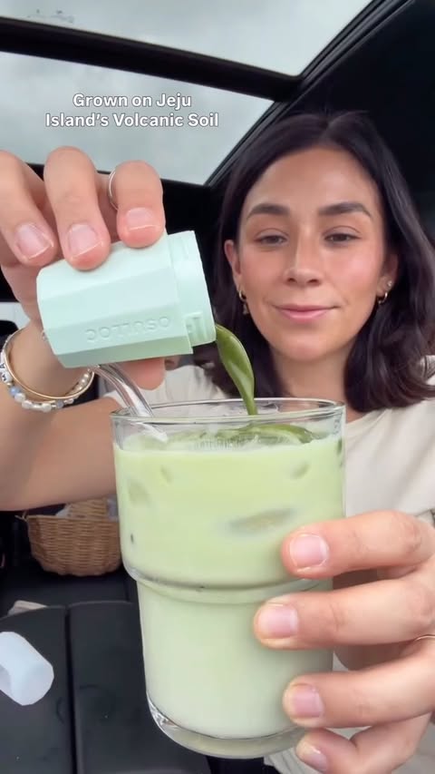Instagram post by @yovana for Osulloc. Caption reads: [...] my 3 kids + matcha 🍵🧋#ad I brought my....
