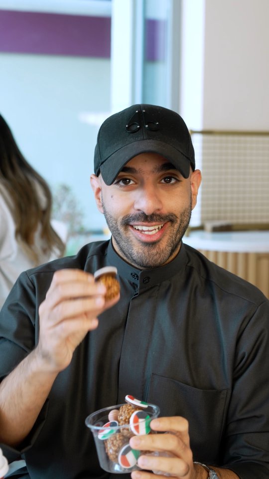 Instagram post by @aziziscooking for talabat. Caption reads: تعاوننا مع @aziziscooking بمناسبة العيد الوطني صار....