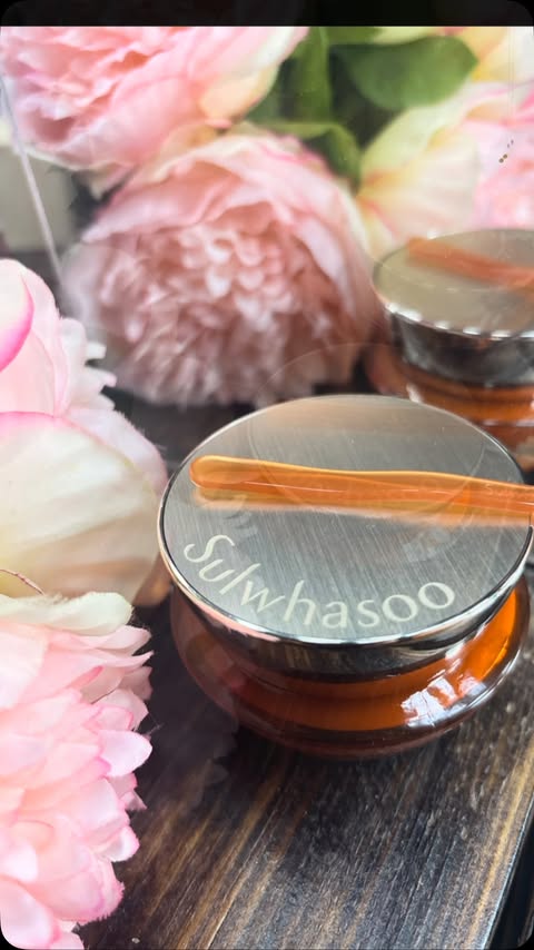 Instagram post by @gray.glam for Beautytap. Caption reads: [...] purposes thanks to @sulwhasoo.us and....