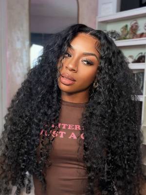 TikTok post by @kaychelled for Sterly Hair Shop. Caption reads: Babyyyy I’m Absolutely inlove with this 7x6....