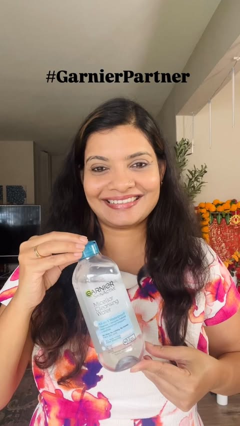 Instagram post by @momzlife_and_beyond for Garnier. Caption reads: #GarnierPartner #Lorealistar #savethelashes I’ve....