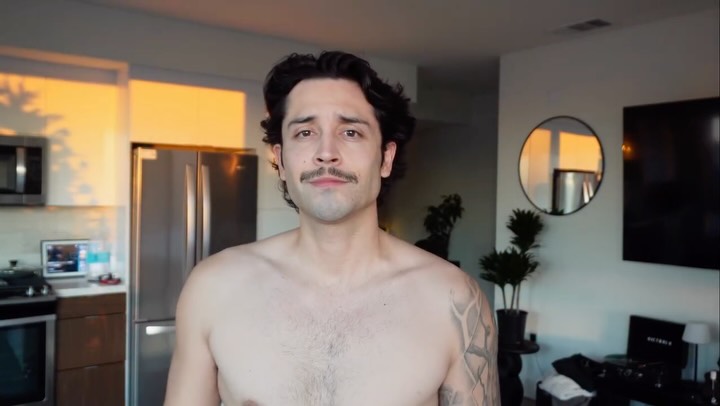 Instagram post by @fabianfnoriega for Supergoop. Caption reads: [...] me to go work with kids :) 

@skinceuticals....