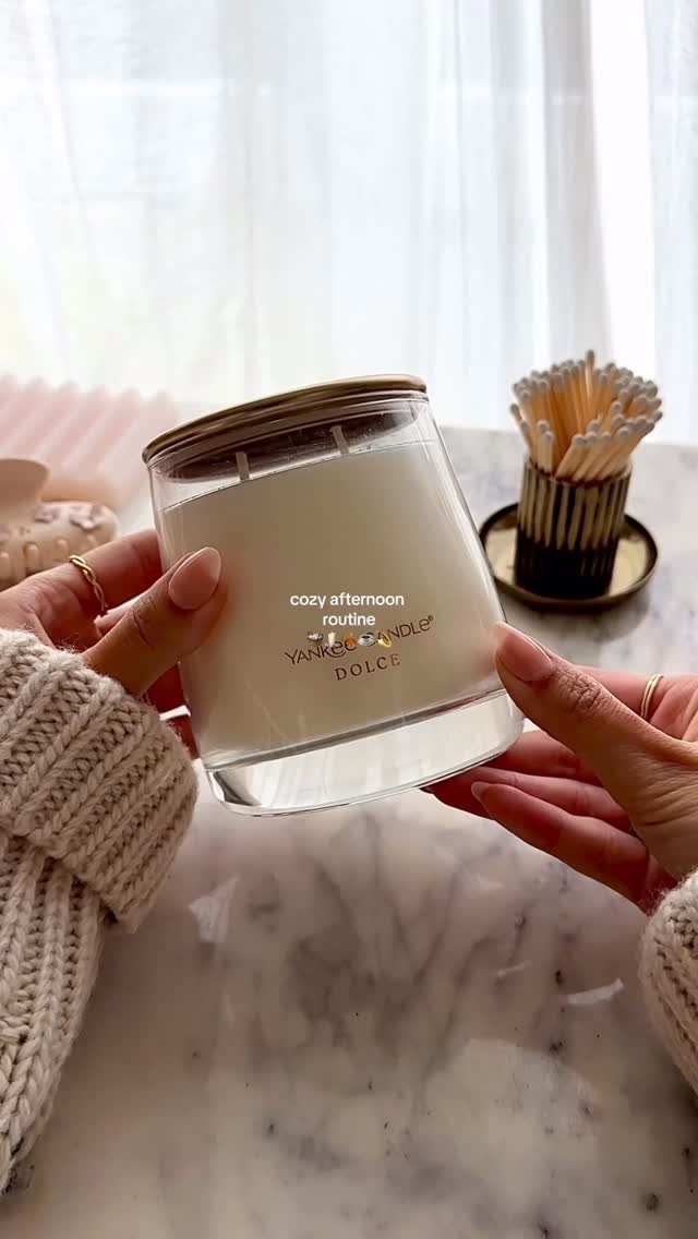 Instagram post by @alyssadchang for Yankee Candle. Caption reads: #ad so obsessed with the new @yankeecandle YC....