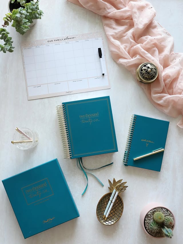 Instagram post by @thewalkerways for The Connect Agency. Caption reads: How has your start to 2026 been so far?

I’m doing....