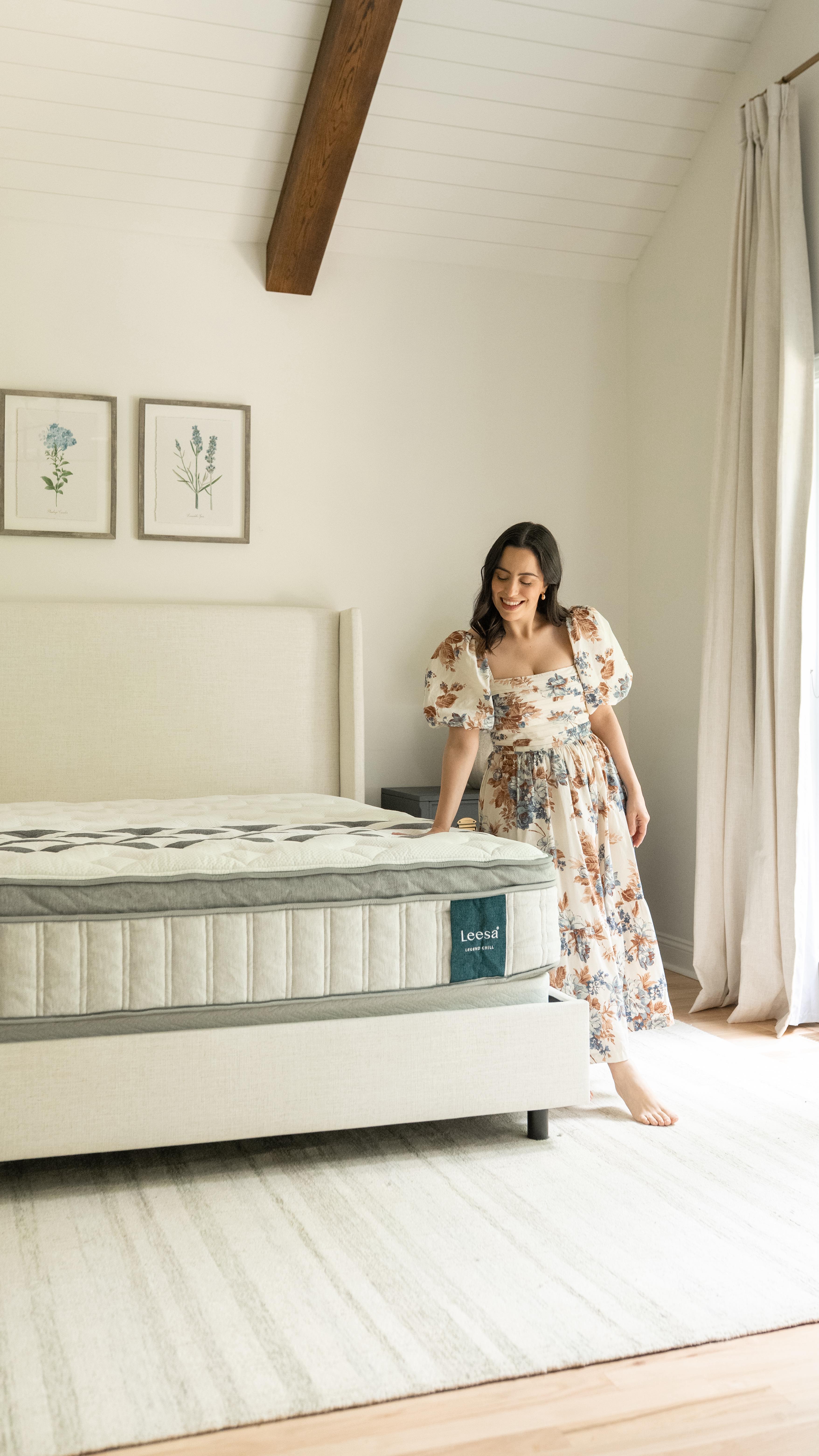 Instagram post by @caroldemaurohome for Leesa. Caption reads: [...] bedroom and your sleep! I went with the....