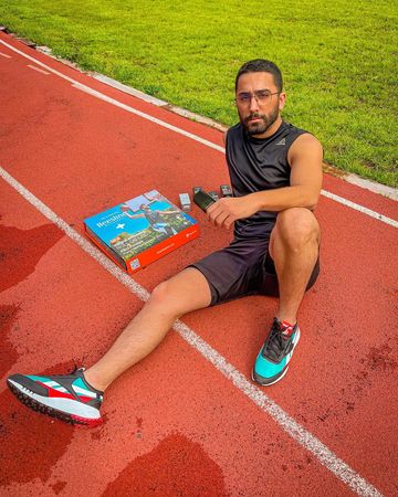 Instagram post by @alizbeeb for Feel22. Caption reads: [...] ✅ Soothing You can purchase them from:....