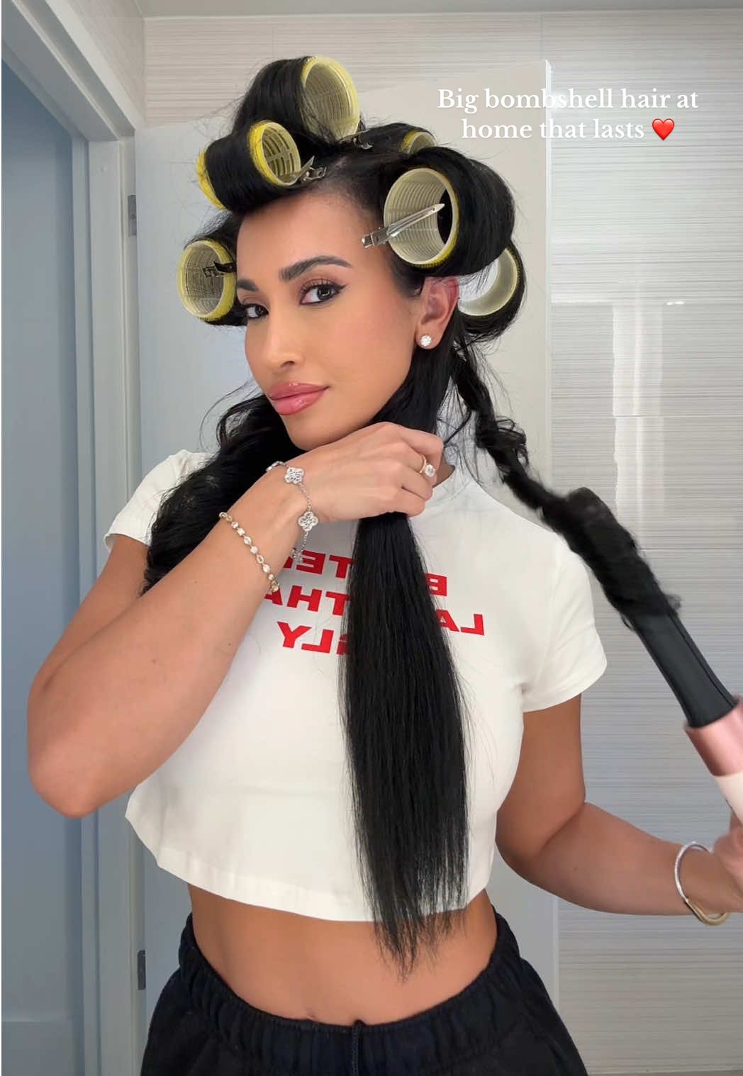 TikTok post by @alexbravoxo for Dae Hair. Caption reads: [...] this lasts for daysss! @Color Wow Hair @Dae....