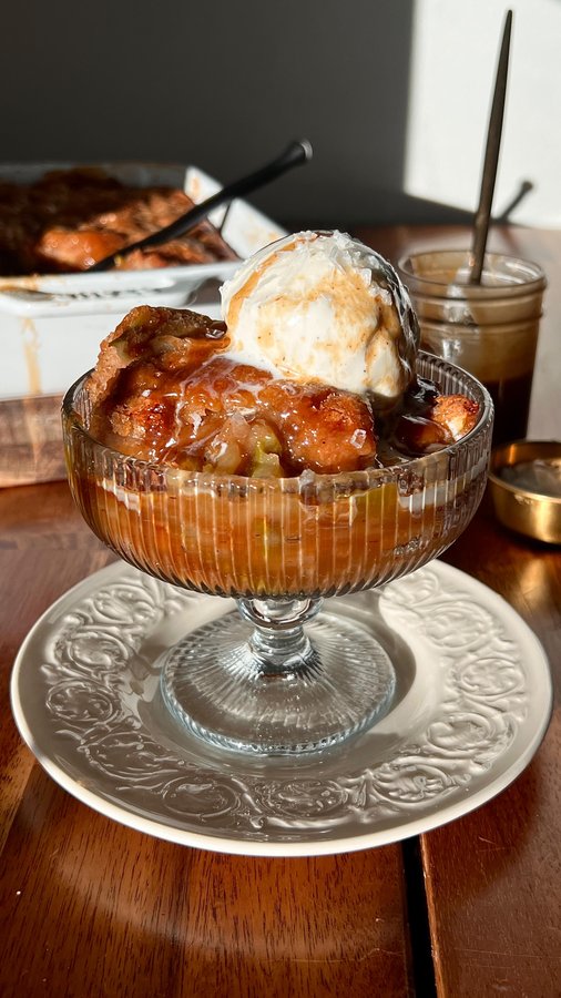 Instagram post by @wellmadebykiley for Califia Farms. Caption reads: CARAMEL APPLE PUDDING CAKE

essentially fall in a....