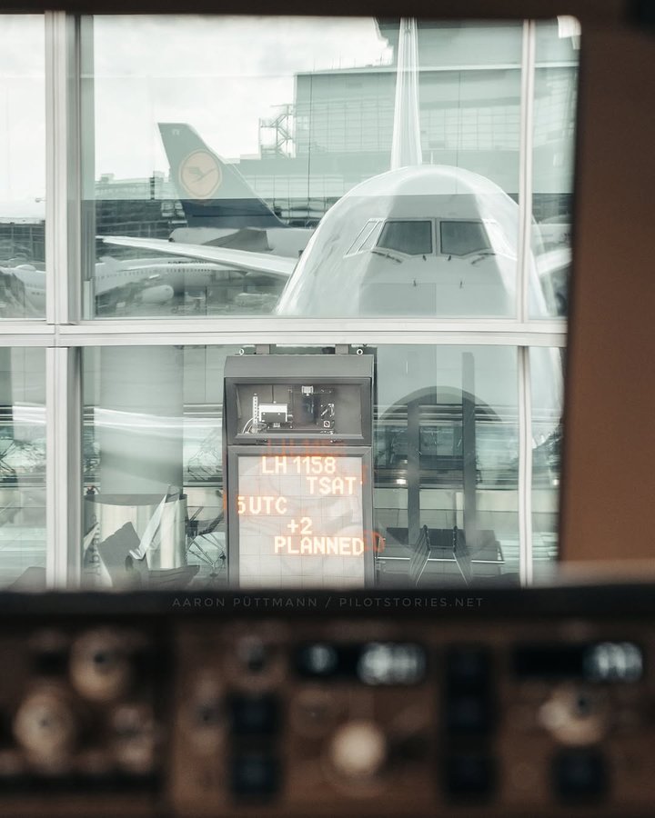 Instagram post by @pilotstories for Nikon DACH. Caption reads: Mirror selfie: 747 edition ✈️ Shot with my Nikon....